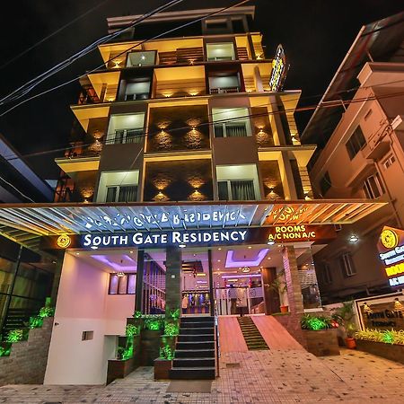 South Gate Residency Hotel Kochi Екстериор снимка