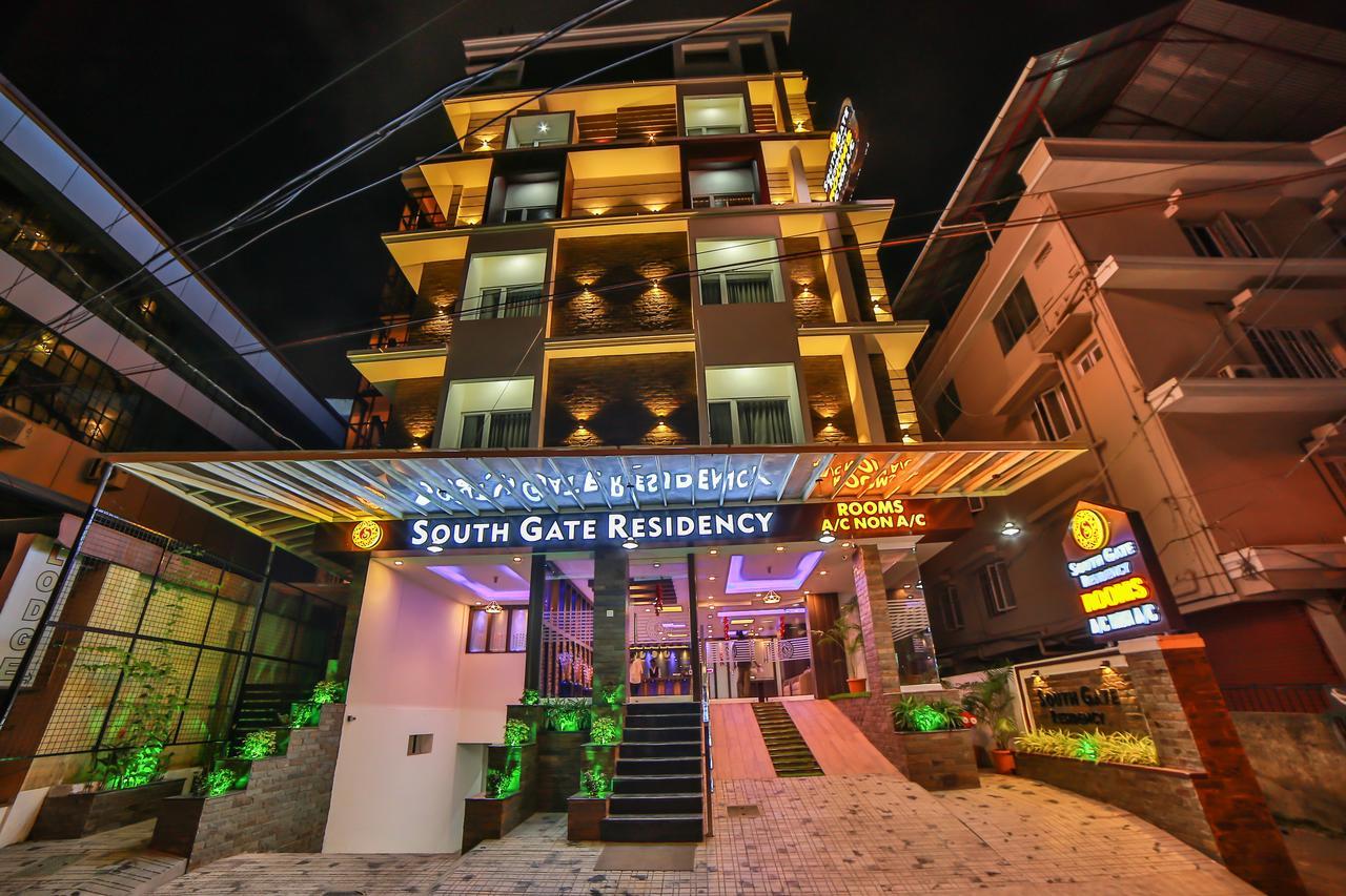South Gate Residency Hotel Kochi Екстериор снимка