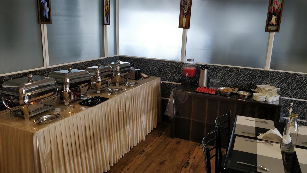 South Gate Residency Hotel Kochi Екстериор снимка