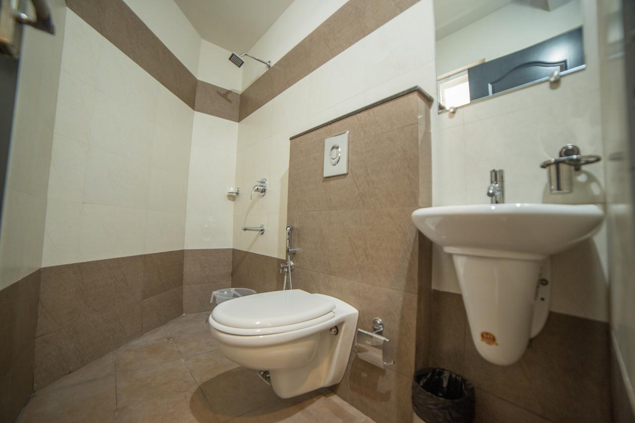 South Gate Residency Hotel Kochi Екстериор снимка
